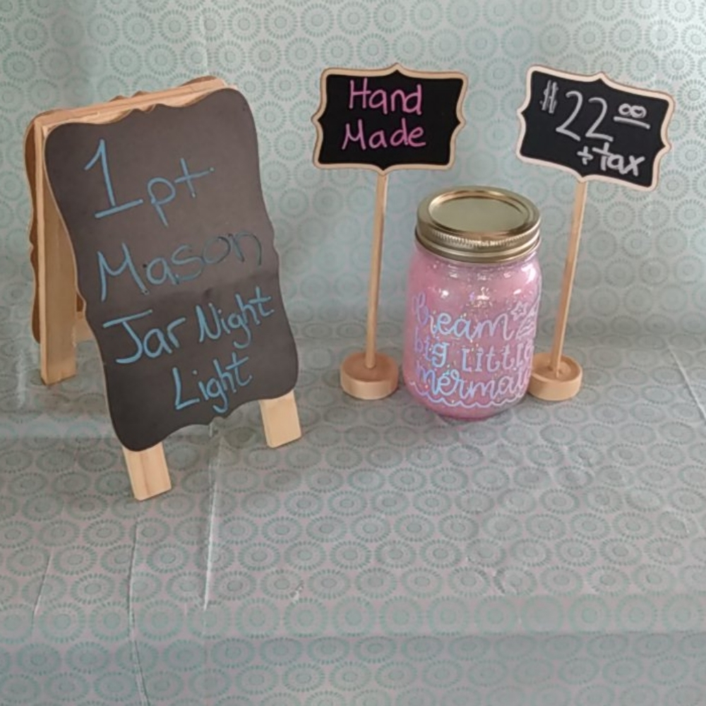 1 pint Mason Jar Night Light with lights